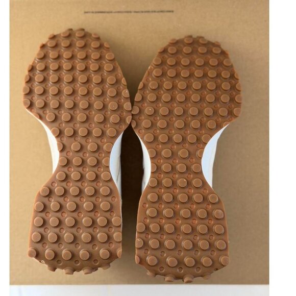 Figs New Balance 327 in Cream, Size 7 - Picture 11 of 12